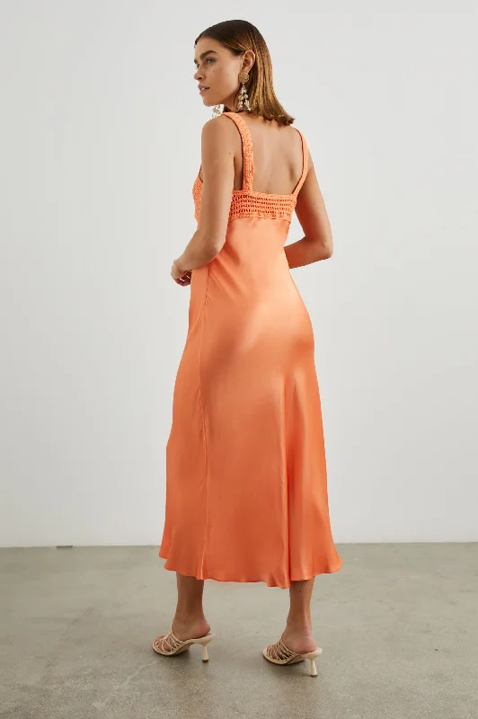 LAURA DRESS - PAPAYA