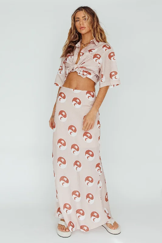 Just A Hunch Maxi Skirt Yin Yang Rose