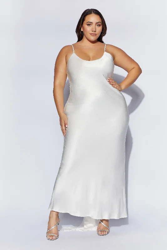 Kailey Low Back Maxi Dress With Detachable Bow Train - White