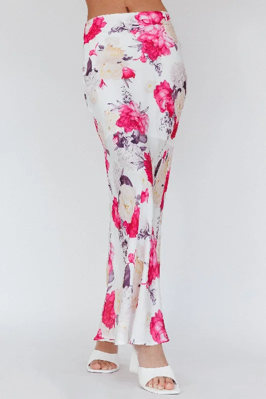 Meet Me In Fiji Maxi Skirt Floral Pink