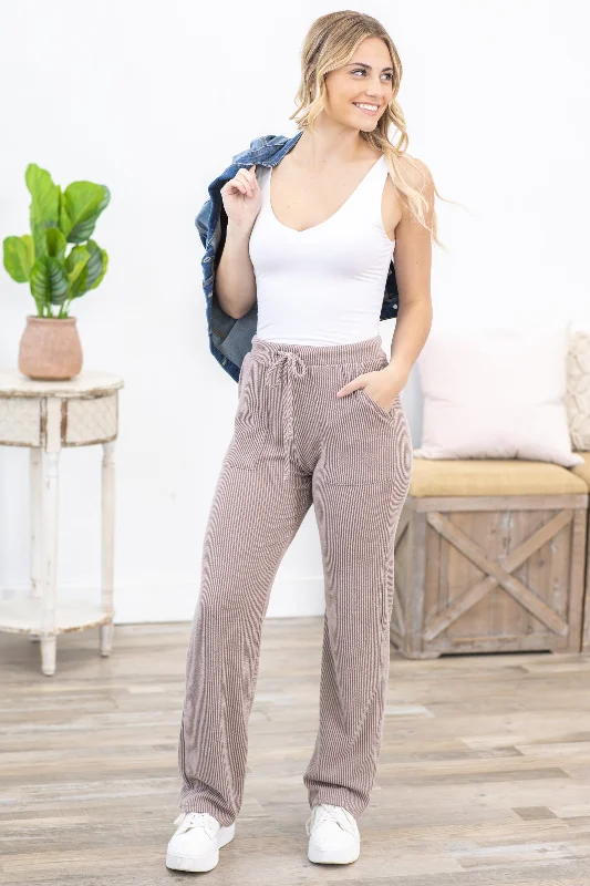 Mocha Solid Ribbed Casual Pants