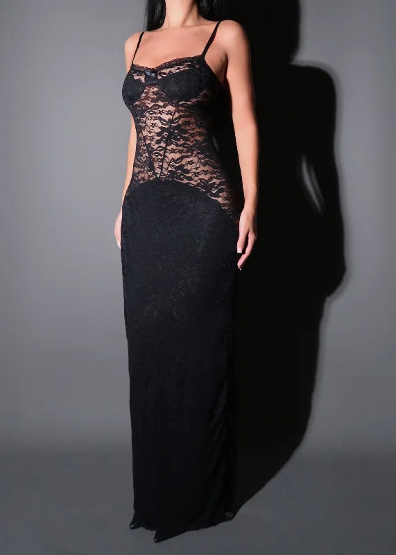 THE LINA LACE MAXI DRESS