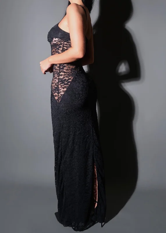 THE LINA LACE MAXI DRESS