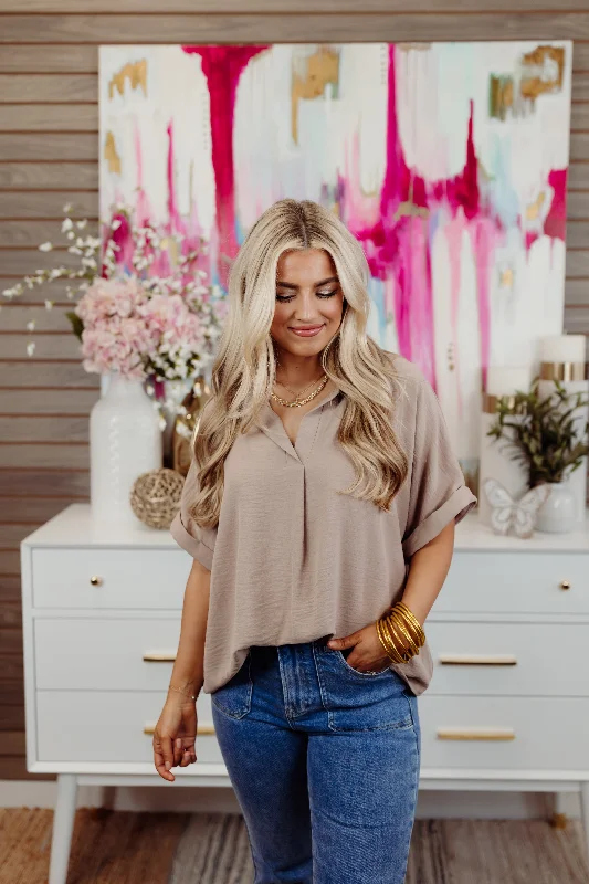 Tan Collared Short Sleeve Oversized Blouse