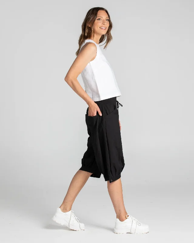 Jada Short Basic Black